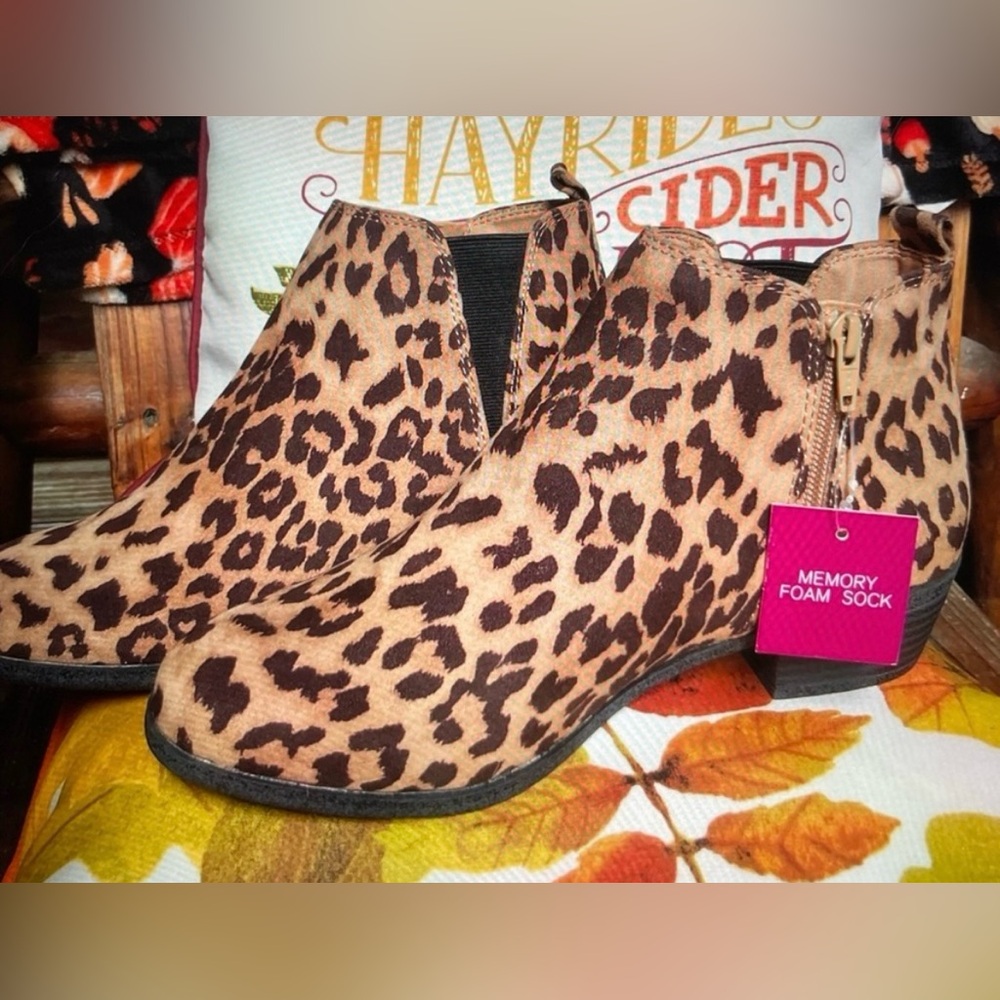 NWT Leopard Ankle Boots